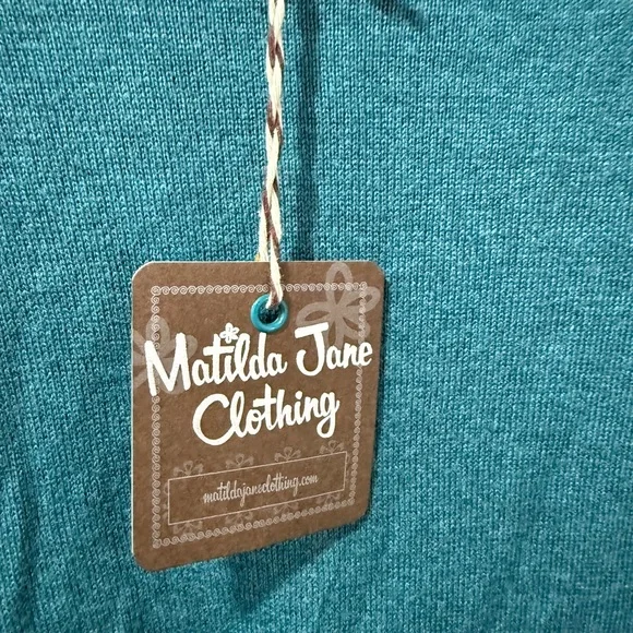 NWT Matilda Jane Turquoise Knit Top with striped sleeve, size M - Picture 2 of 6